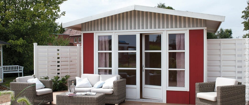 Gartenhäuschen mit Fensterfront
